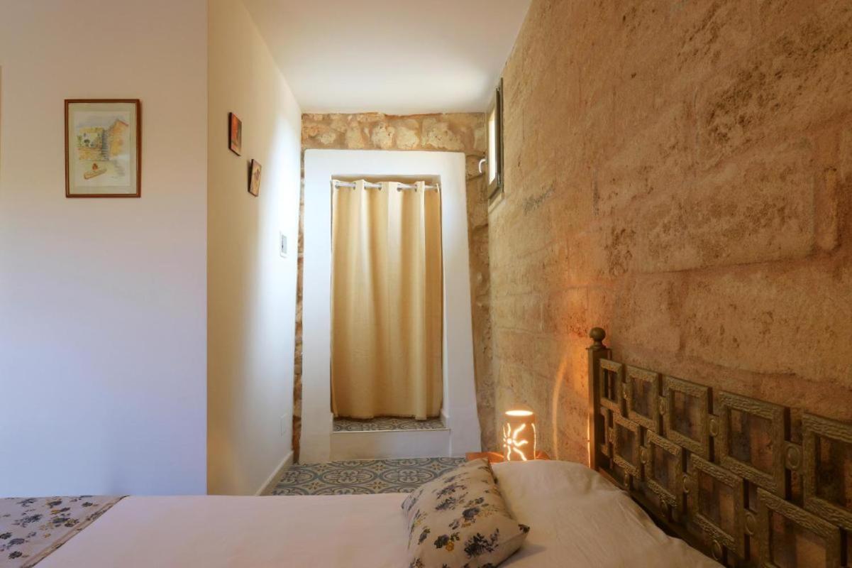 Bed and Breakfast Agriturismo Allu Ruvezzu Torre Mozza Exterior foto